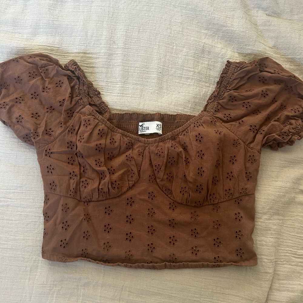 Hollister Brown Ruched Crop Blouse